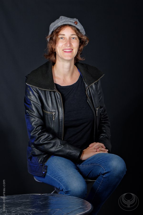 Portrait féminin en studio photo à Lyon