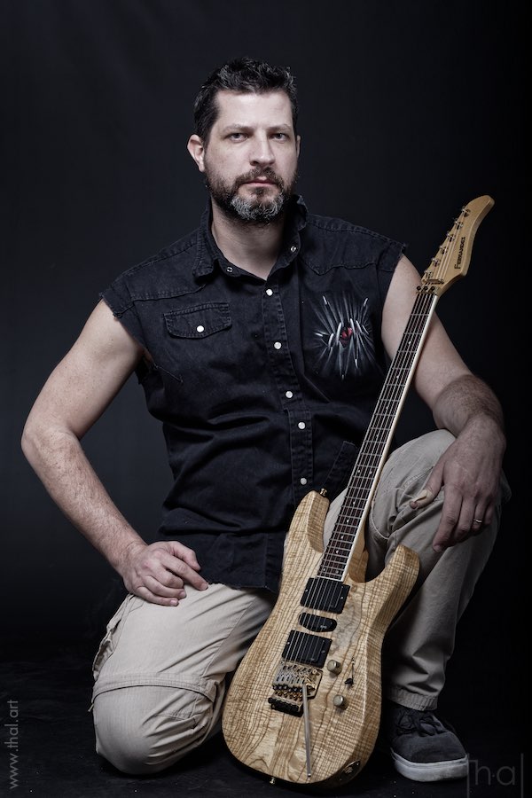 Portrait guitariste heavy metal à Lyon