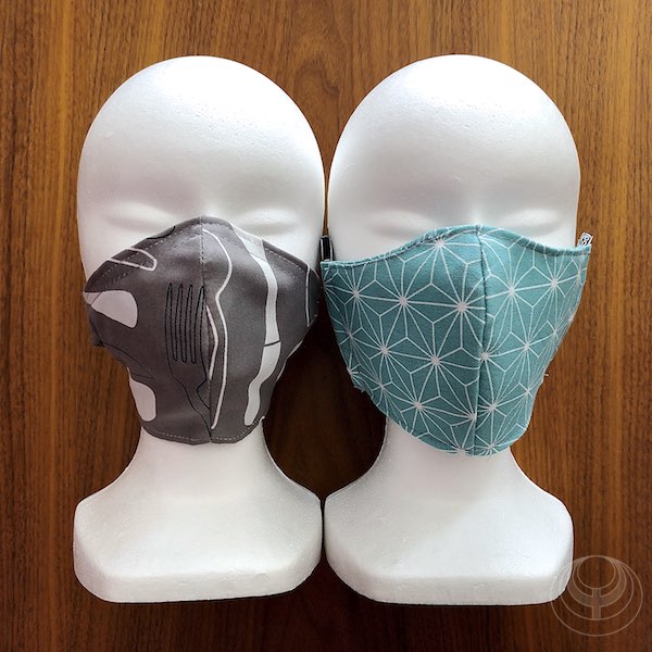 Comparaison de 2 desing de masques de protection en tissu Comparaison de 2 modèles de masques de protection en tissu