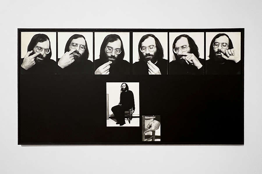 assemblage de photographies de Guillaumon extrayant une crotte de nez